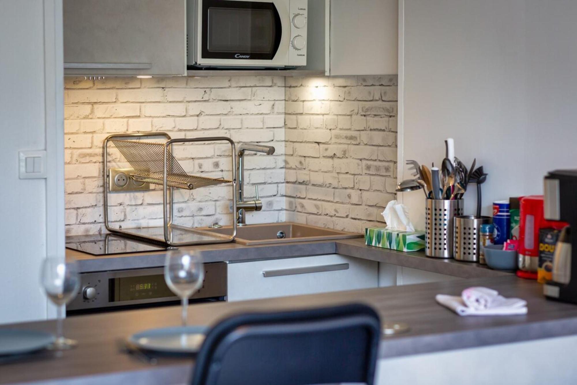 Olivia Studio Avec Place De Parking Rouen Exteriér fotografie